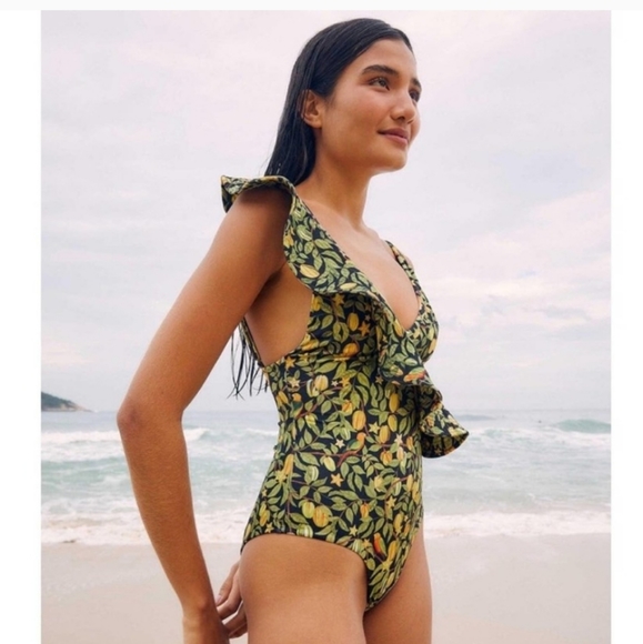 NWT Farm Rip Ruffle Star Fruit Swimsuit - Picture 1 of 9